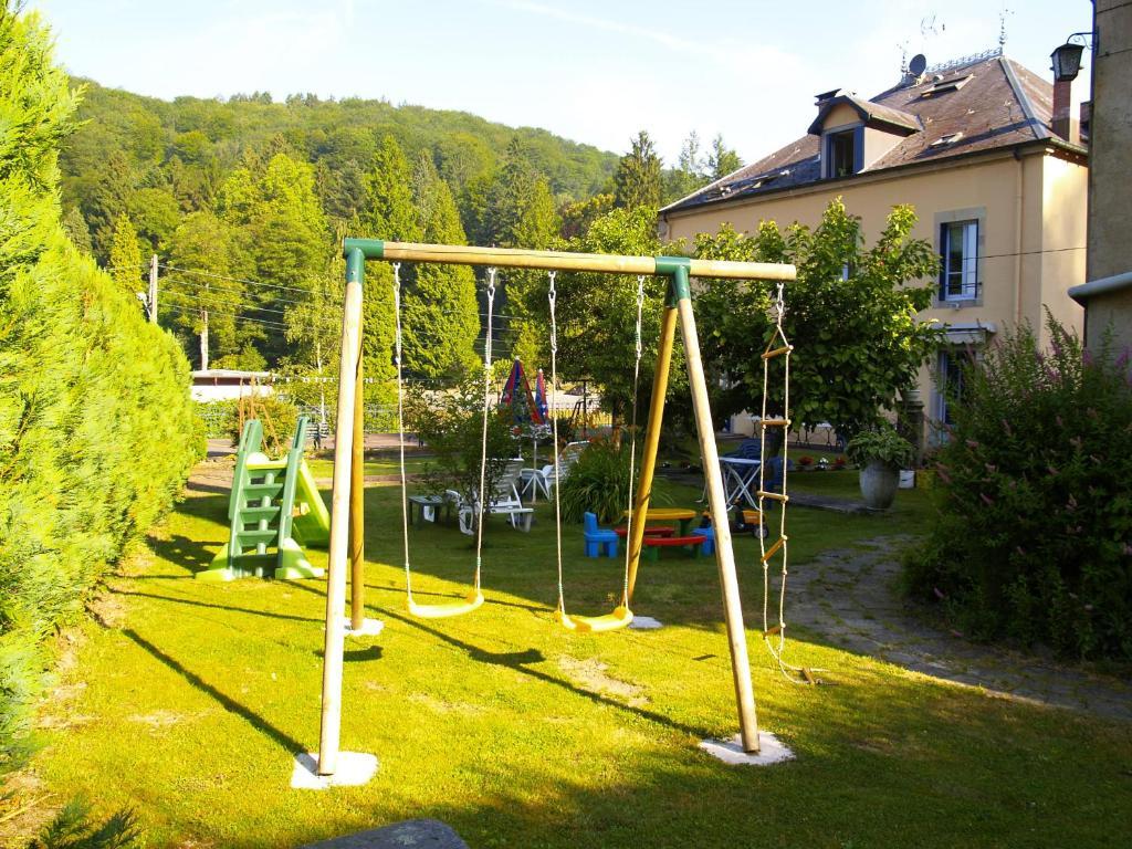Aux Studios Du Parc Пломбьер-ле-Бен Экстерьер фото